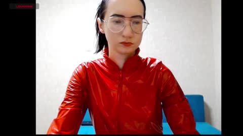 Andariel online show from June 20, 3:40 pm