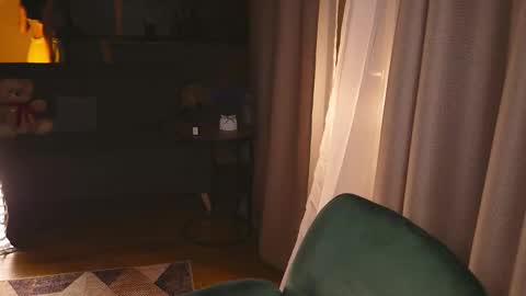 Molly online show from January 19, 3:22 pm