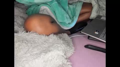 Snapshot of xxxdanidoomsdayxxx chatting on February 24, 8:58 pm Danielle online show from February 24, 8:58 pm