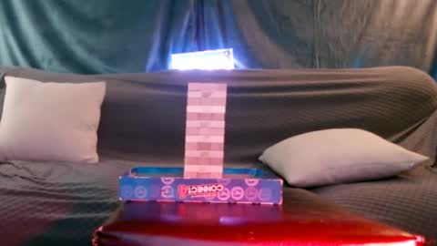 Snapshot of xxxgrillcheese chatting on March 10, 12:28 pm XXXGrillCheese online show from March 10, 12:28 pm