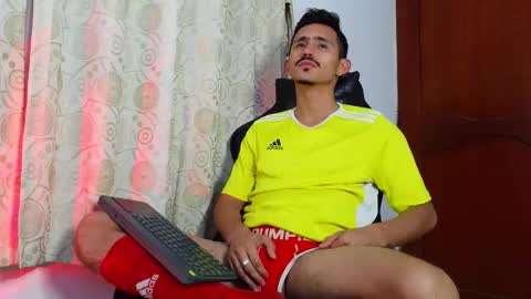Kev online show from May 6, 8:04 pm