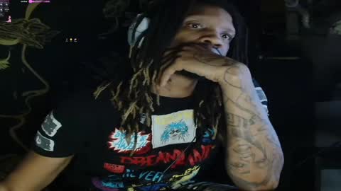 Snapshot of xxxjrstrokesxxx chatting on February 21, 3:01 am xxxjrstrokesxxx online show from February 21, 3:01 am