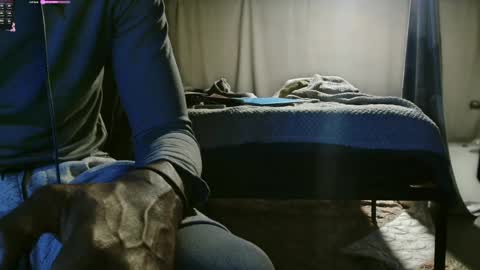 Snapshot of xxxjrstrokesxxx chatting on March 12, 11:22 pm xxxjrstrokesxxx online show from March 12, 11:22 pm