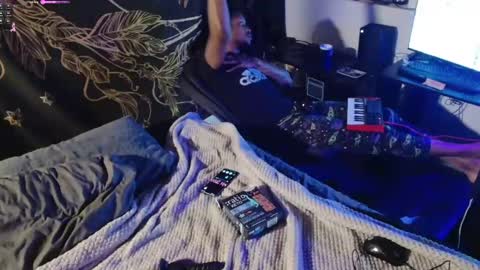 Snapshot of xxxjrstrokesxxx chatting on March 1, 4:44 pm xxxjrstrokesxxx online show from March 1, 4:44 pm