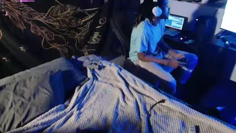 Snapshot of xxxjrstrokesxxx chatting on March 1, 10:53 pm xxxjrstrokesxxx online show from March 1, 10:53 pm