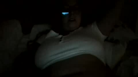 Snapshot of xxxlexxx8 chatting on December 19, 10:32 pm Gemma online show from December 19, 10:32 pm