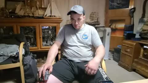 ScubaSteve online show from April 20, 6:05 am