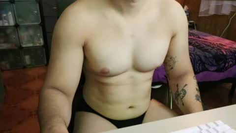 xxxsomethings online show from August 9, 7:40 pm