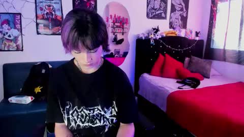 xzerox_ online show from February 14, 5:37 pm