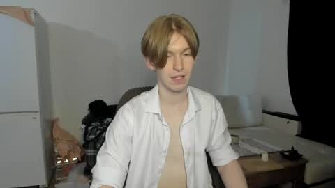 y0ursteve online show from May 22, 5:31 pm