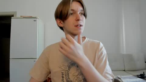 y0ursteve online show from May 18, 10:32 am