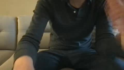 y355060 online show from April 10, 10:14 pm