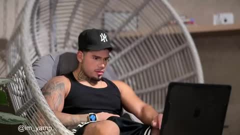 yamp sambrano online show from April 22, 11:12 pm