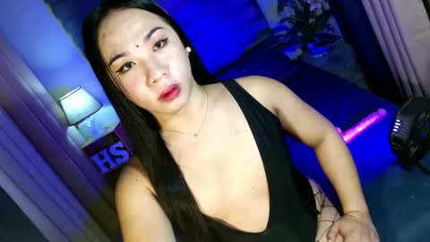 REYAN online show from February 9, 3:54 am