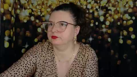 Anika online show from November 13, 8:50 am