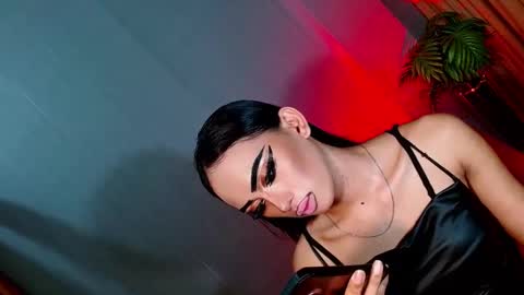 miss yasii online show from February 27, 2:00 pm