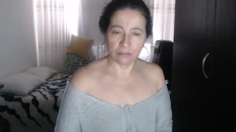 yasmin_love85 online show from January 10, 3:48 pm