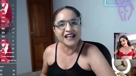 yaya____ online show from March 19, 10:36 pm