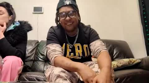 ycadet916 online show from January 16, 5:49 am