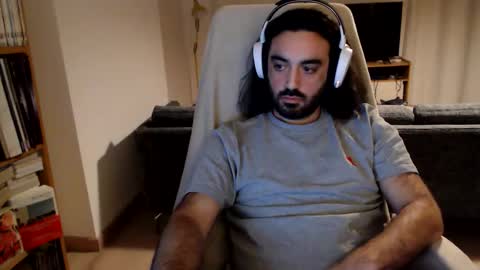 yeeaahoo online show from January 17, 11:24 pm