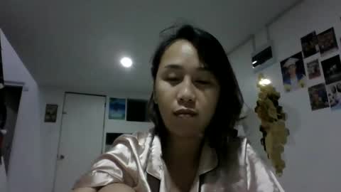 yella hope online show from January 19, 3:11 pm