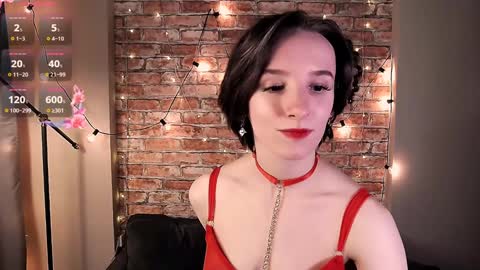 Snapshot of yellow_songbird chatting on January 18, 3:27 pm Liya online show from January 18, 3:27 pm