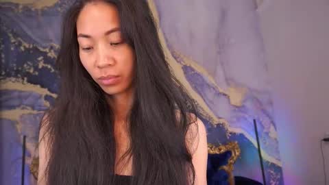 yennstar online show from September 18, 6:06 am