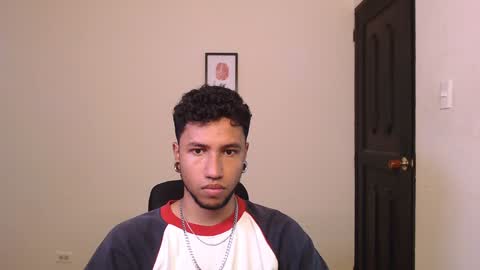 Yeff ind. model  online show from December 23, 8:36 pm