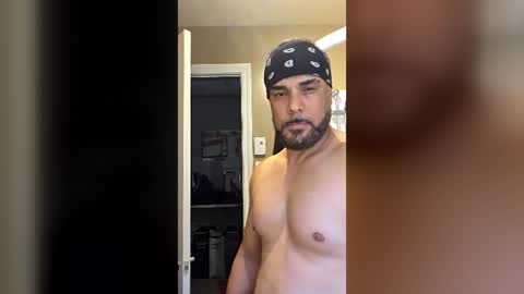 ynfantejovanny online show from June 15, 11:46 am