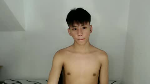 ynotyu online show from July 8, 7:06 pm