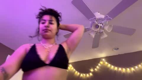 yobabiegirl online show from December 9, 6:03 pm