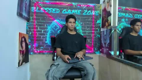 Yoel online show from July 1, 7:33 pm