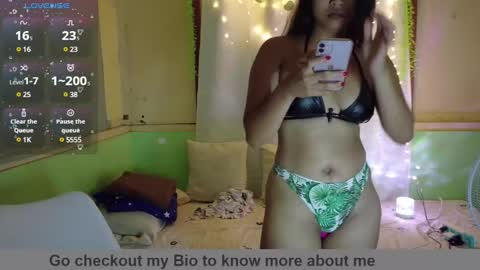 yoga_yogi online show from March 6, 10:15 pm