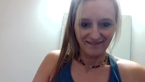 yogabuttttttt online show from November 7, 2:25 am