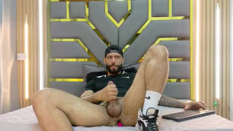 YORBY MAX online show from January 8, 1:06 pm