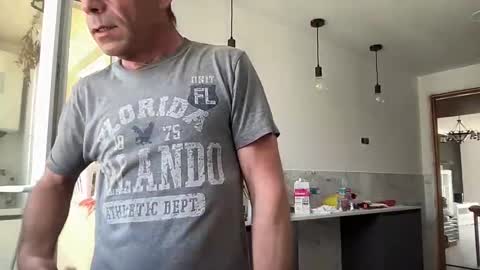 yosep127080 online show from June 11, 8:56 am