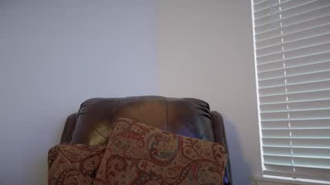 Colorado Guy Straight online show from February 25, 1:53 pm