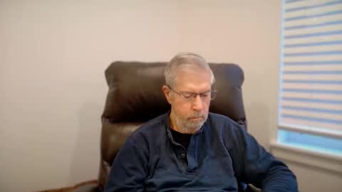 Colorado Guy Straight online show from November 28, 2:13 pm