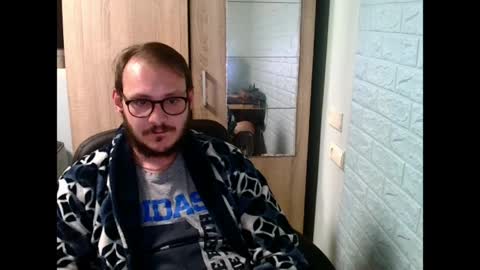 A... online show from April 7, 8:44 pm