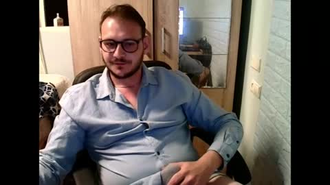 A... online show from April 18, 9:04 pm