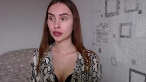 Amelia online show from April 6, 11:44 am