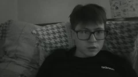 Max online show from February 11, 8:18 am