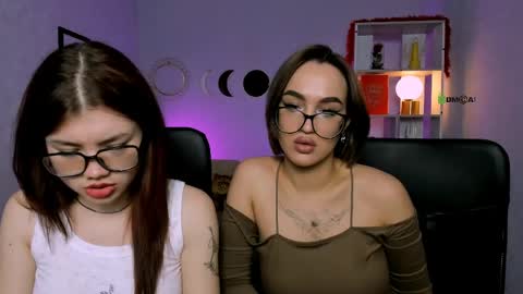 your bunny12 online show from April 3, 7:10 pm