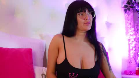 your_bustygirl online show from June 21, 8:48 pm