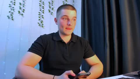 your_claddagh online show from April 19, 7:38 pm