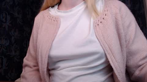 Freya online show from April 4, 4:36 pm
