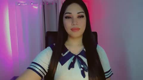  GWEN  online show from December 3, 1:58 am