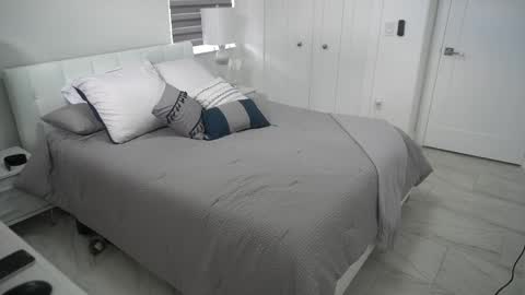 Siebel. online show from February 20, 5:20 pm