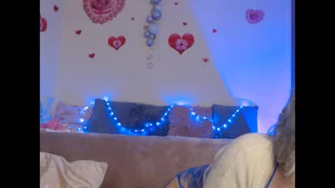 Aurora online show from March 7, 6:57 am