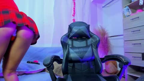 your lily69 online show from May 22, 3:35 am